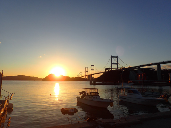 来島海峡大橋の夕日